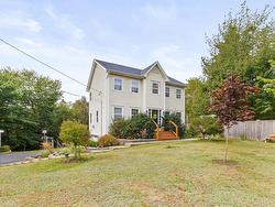 122 Honeysuckle Road  Middle Sackville, NS B4E 3J9