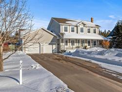 22 Golf View Drive  Stratford, PE C1B 2V6