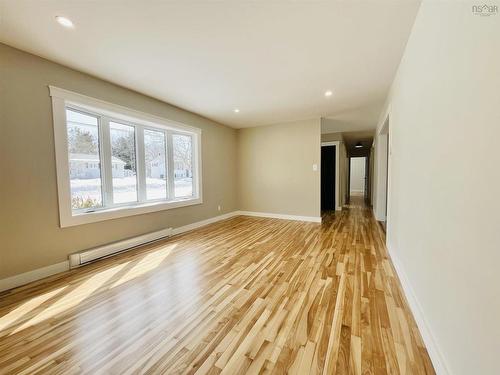 39 Rogers Avenue, Amherst, NS 