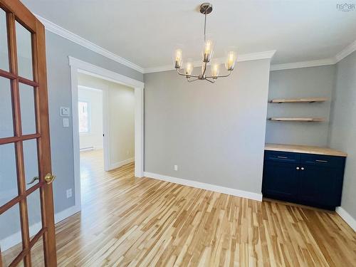 39 Rogers Avenue, Amherst, NS 