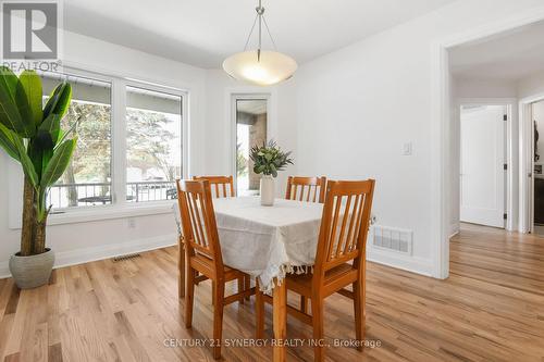 7 Weaver Crescent, Ottawa, ON - Indoor Photo Showing Dining Room