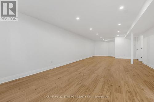 7 Weaver Crescent, Ottawa, ON - Indoor Photo Showing Other Room