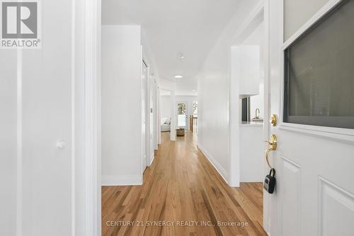 7 Weaver Crescent, Ottawa, ON - Indoor Photo Showing Other Room