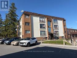 8 - 51 SUMAC STREET Ottawa, ON K1J 7T7