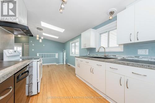 2223 Halifax Drive, Ottawa, ON - Indoor Photo Showing Kitchen