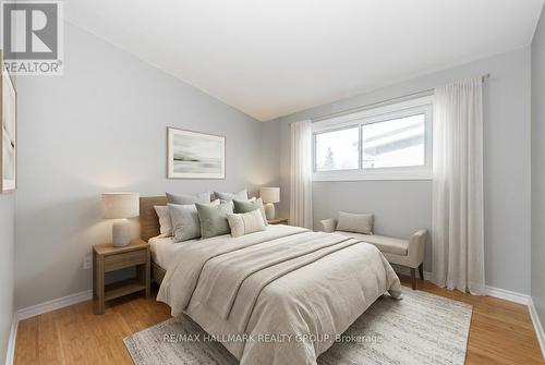 2223 Halifax Drive, Ottawa, ON - Indoor Photo Showing Bedroom