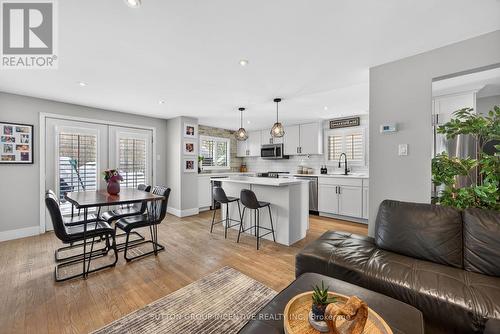 56 Shakespeare Crescent, Barrie, ON - Indoor