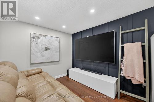 56 Shakespeare Crescent, Barrie, ON - Indoor