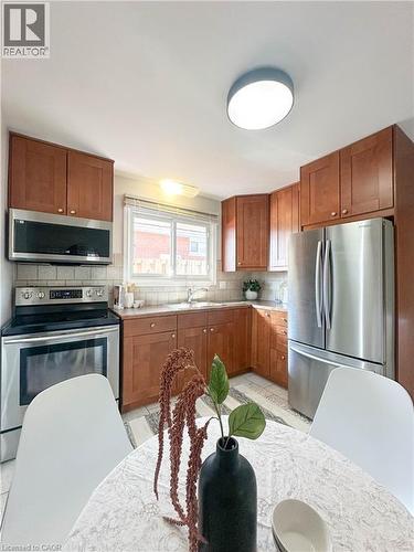918 Upper Ottawa Street, Hamilton, ON - Indoor Photo Showing Kitchen With Stainless Steel Kitchen
