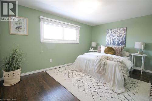 918 Upper Ottawa Street, Hamilton, ON - Indoor Photo Showing Bedroom
