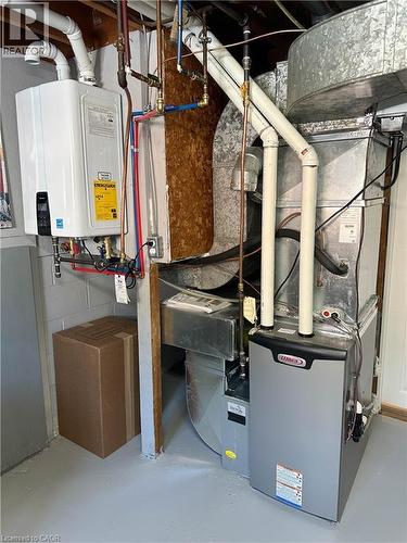 918 Upper Ottawa Street, Hamilton, ON - Indoor Photo Showing Basement