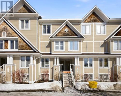 432 Hillsboro Private, Ottawa, ON - Outdoor With Facade