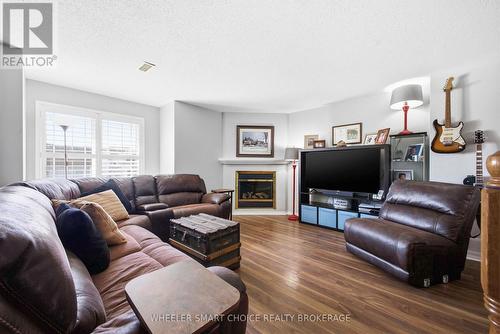 432 Hillsboro Private, Ottawa, ON - Indoor Photo Showing Living Room With Fireplace