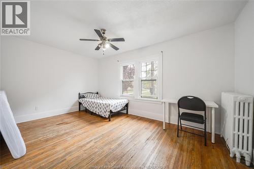 384 Detroit, Windsor, ON - Indoor Photo Showing Bedroom