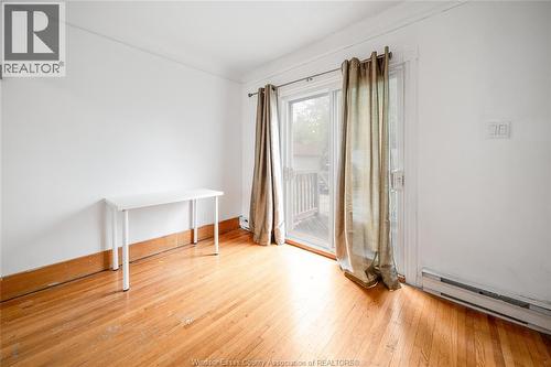 384 Detroit, Windsor, ON - Indoor Photo Showing Other Room