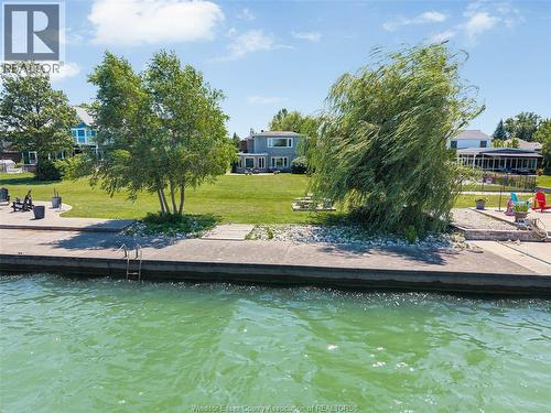 11830 RIVERSIDE DRIVE East  Windsor, ON N8P 1A6