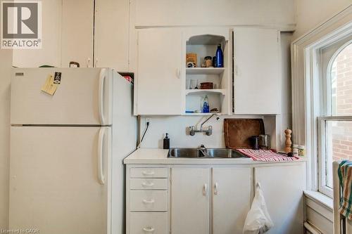 30 Brook Street, Cambridge, ON - Indoor Photo Showing Kitchen With Double Sink