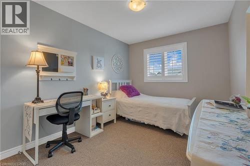 72 Dodman Crescent, Ancaster, ON - Indoor Photo Showing Bedroom