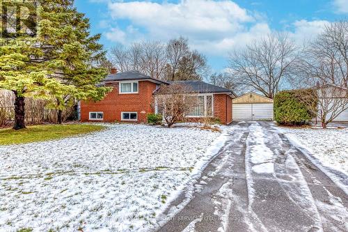 2420 Raymore Drive, Burlington, ON - Outdoor