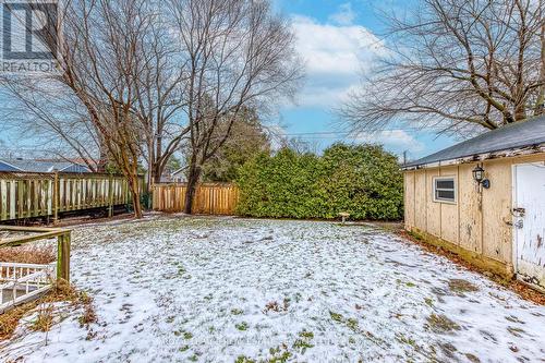 2420 Raymore Drive, Burlington, ON - Outdoor