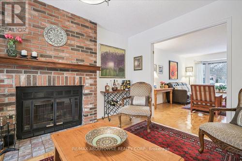 2132 Argon Court, Burlington, ON - Indoor Photo Showing Living Room With Fireplace