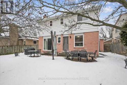 2132 Argon Court, Burlington, ON - Outdoor