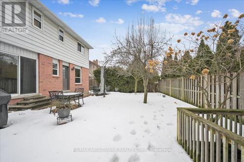 2132 Argon Court, Burlington, ON - Outdoor