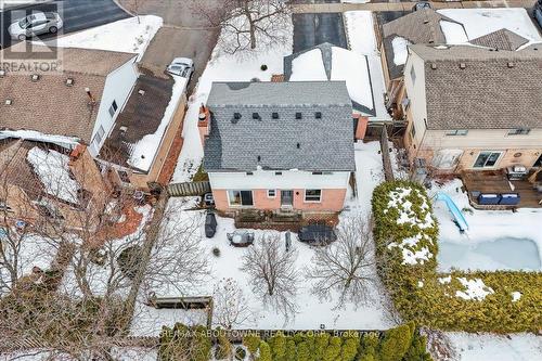 2132 Argon Court, Burlington, ON - Outdoor