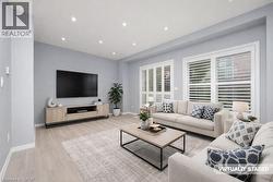 91 BORERS CREEK Circle  Waterdown, ON L8B 1W3