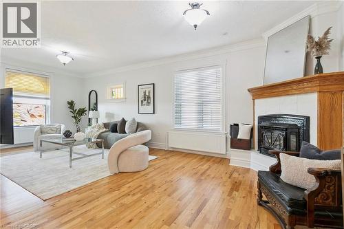 132 Queen Street W, Cambridge, ON - Indoor Photo Showing Living Room With Fireplace