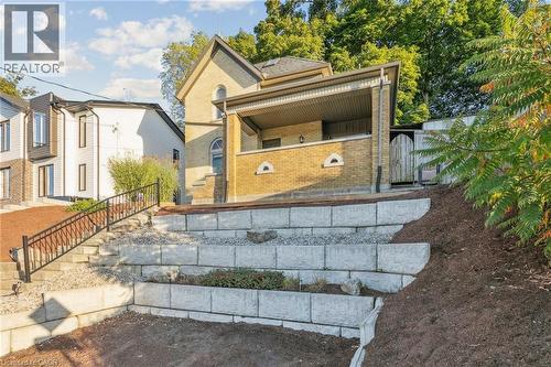 132 Queen Street W, Cambridge, ON - Outdoor