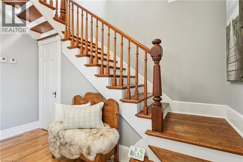 132 Queen Street W, Cambridge, ON - Indoor Photo Showing Other Room