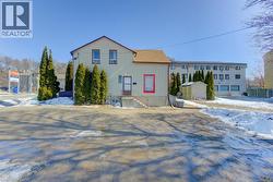 11 SIMCOE Street  Cambridge, ON N1R 1N7