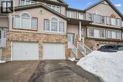 54 MADELEINE Street  Kitchener, ON N2R 1V4