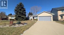 1309 DALEY AVENUE  Sarnia, ON N7S 5X4