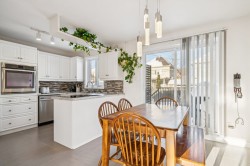 6896 Boul. Julien-Bouthillier  Longueuil (Saint-Hubert), QC J3Y 8H4