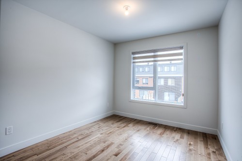 Bedroom - 213 Av. Mason, Pointe-Claire, QC - Indoor Photo Showing Other Room