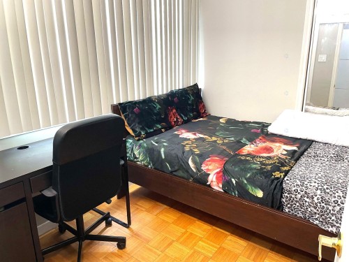 Chambre à coucher - 288 Rue Champlain, Gatineau (Hull), QC - Indoor Photo Showing Bedroom
