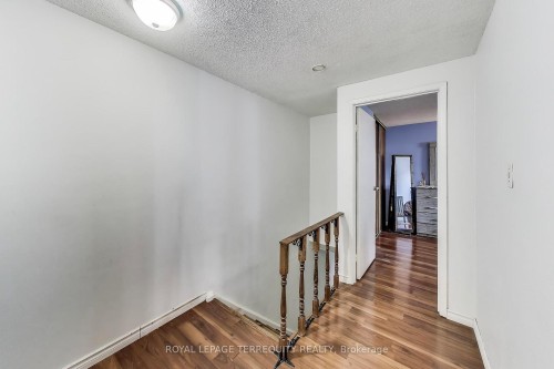 88-1100 Oxford Street, Oshawa, ON - Indoor Photo Showing Other Room