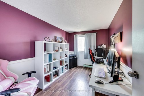 88-1100 Oxford Street, Oshawa, ON - Indoor