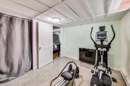 88-1100 Oxford Street, Oshawa, ON - Indoor Photo Showing Other Room
