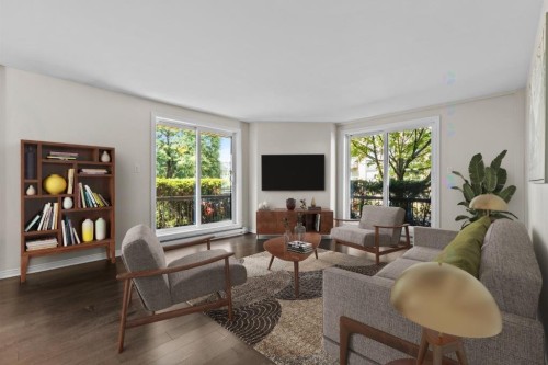 Salon - 102-1675 Boul. Du Souvenir, Laval (Laval-Des-Rapides), QC - Indoor Photo Showing Living Room