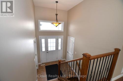 25 Rue Vanier, Tiny, ON - Indoor Photo Showing Other Room