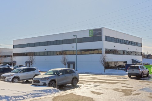 Parking - 200-5100 Boul. Des Gradins, Québec (Les Rivières), QC - Indoor Photo Showing Garage