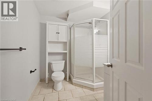 990 Upper Kenilworth Avenue, Hamilton, ON - Indoor Photo Showing Bathroom