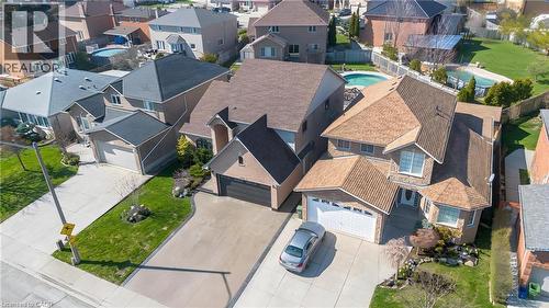 990 Upper Kenilworth Avenue, Hamilton, ON - Outdoor