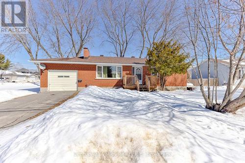 104 ARTHUR STREET  Arnprior, ON K7S 1A4