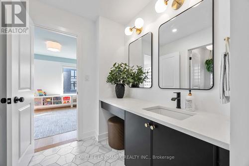 1330 Gull Crossing, Pickering, ON - Indoor Photo Showing Bathroom