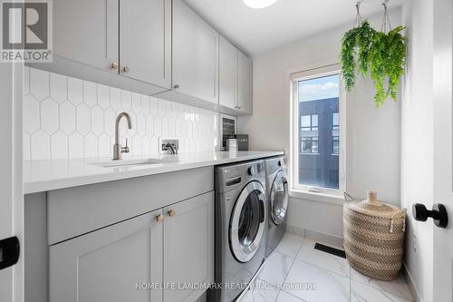 1330 Gull Crossing, Pickering, ON - Indoor Photo Showing Laundry Room