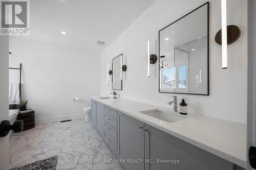 1330 Gull Crossing, Pickering, ON - Indoor Photo Showing Bathroom